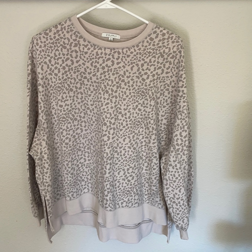 Z Supply Weekender - Beige Leopard Print Lightweight Sweatshirt